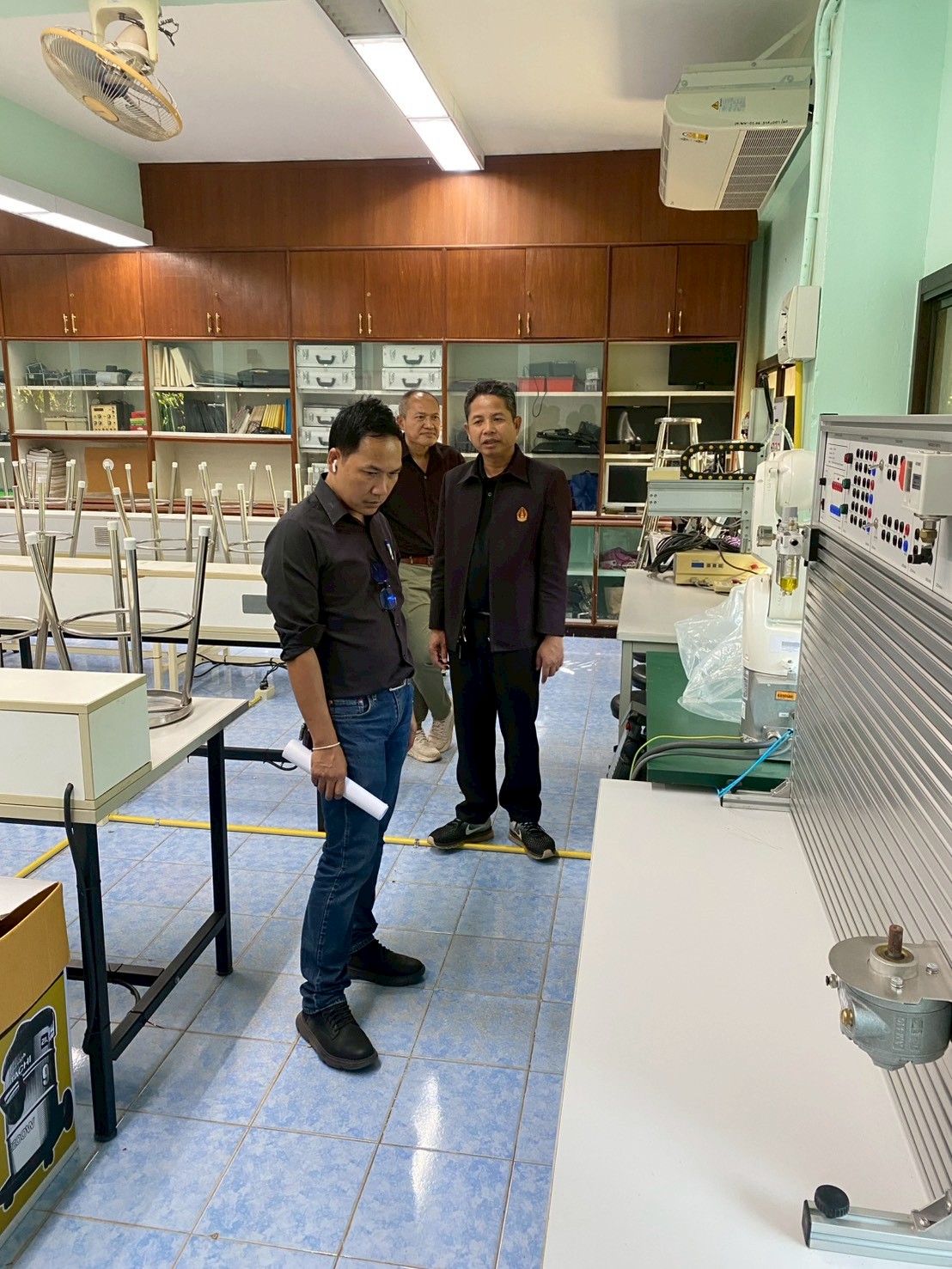 ม.นครพนม ลงพื้นที่ตรวจเยี่ยมคณะ/วิทยาลัย เขตพื้นที่มรุกขนคร และเขตพื้นที่ภูกระแต เพื่อกำกับติดตามการเบิกจ่ายงบลงทุน ประจำปีงบประมาณ 2568–2569